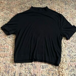 Babaton short sleeve cropped ribbed black turtleneck. Size large.